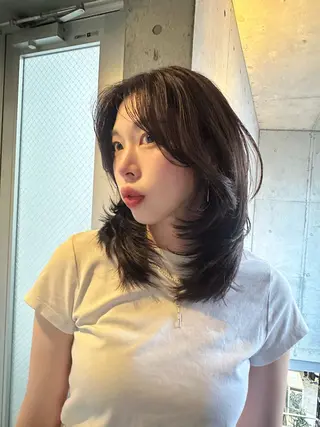ロング カラー 韓国風レイヤーカラー ライムのヘアスタイル