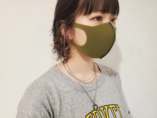 ミディアム パーマ カラー パル__レイヤー/パ ーマ/デザインカラーのヘアスタイル