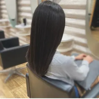 ロング カラー KON｜ごまかさない 艶。酸熱×精密カットのヘアスタイル