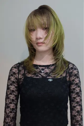 セミロング カラー ヘアアレンジ OPUSダブルカラー ケアブリーチのヘアスタイル