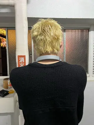 ショート カラー メンズ 退色まで透明感ある ダブルカラー/リクのヘアスタイル