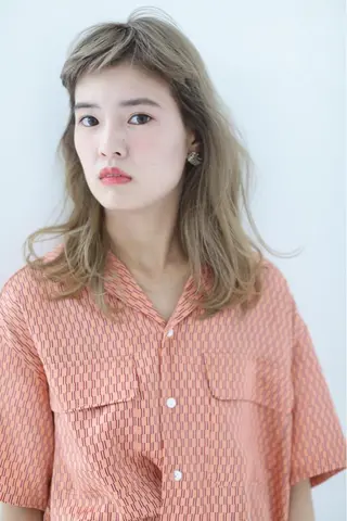 マツエク・マツパ 谷 なづきのヘアスタイル