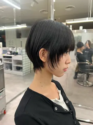 ショート レイヤー特化/渋谷 rinのヘアスタイル