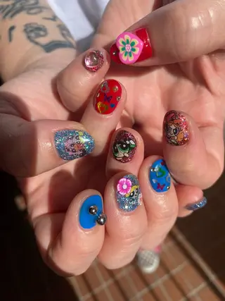 ネイル 個性派🌺推しネイル 💅💞hota🐇のネイルデザイン