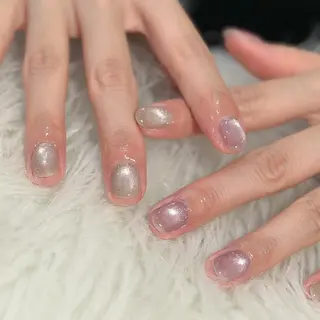 ネイル LAVISH nanamiのネイルデザイン