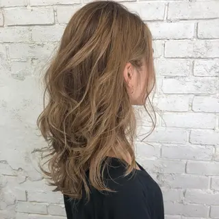 セミロング カラー welring hair salonのヘアスタイル