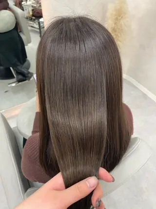 ロング カラー 韓国レイヤー/透明感 カラー🖤アイナのヘアスタイル