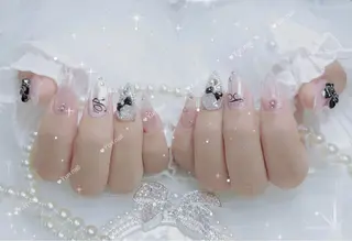 ネイル Yuri.nail studioのネイルデザイン