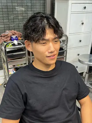 パーマ メンズ フェザーパーマ原宿 fifth 凜空のヘアスタイル
