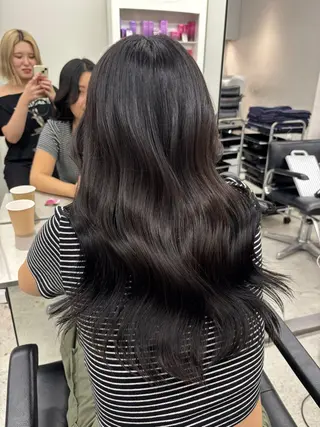 セミロング カラー レイヤーカット🎀× 韓国風🇰🇷正源のヘアスタイル