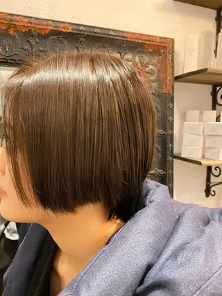 ショート カラー マルヤマ リナの眉毛・アイブロウイメージ