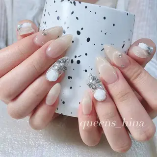 ネイル Queens テイのネイルデザイン