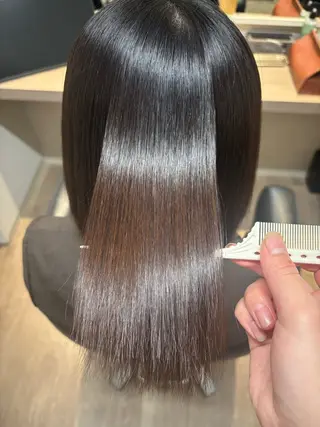 ミディアム ANDIAMO栄 菜帆のヘアスタイル