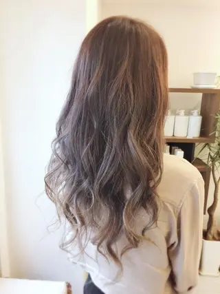ロング カラー 💎JADE GRACE💎のヘアスタイル