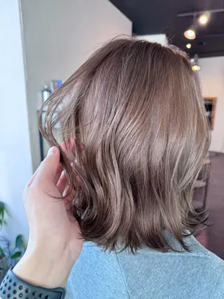 ミディアム 沖 宜志のヘアスタイル