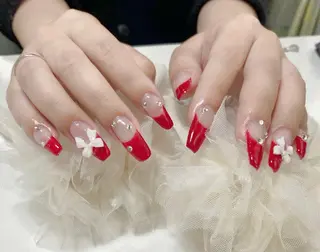 ネイル Hina ネイルサロンのネイルデザイン