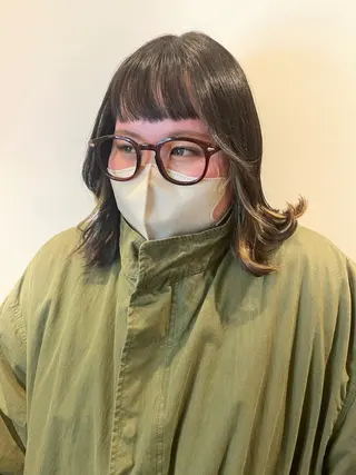 ミディアム カラー 山本 愛永のヘアスタイル