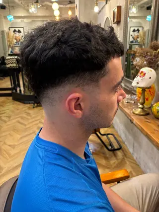 メンズ アシスタント YASUTOのヘアスタイル