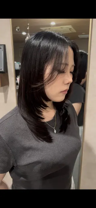 ミディアム RIENS 高森俊輔のヘアスタイル