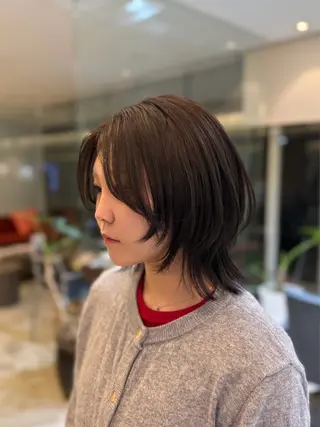 ミディアム 中西 リナのヘアスタイル