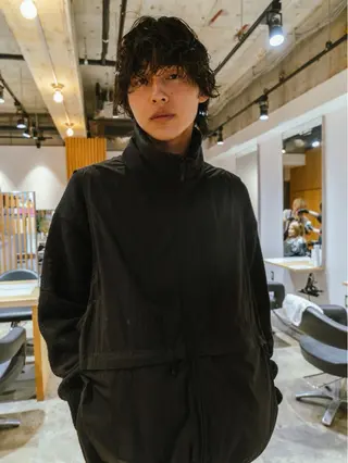 ミディアム パーマ メンズ mikoto/メンズ パーマカラーモデルのヘアスタイル