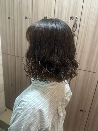 ミディアム パーマ 保井 実奈美のヘアスタイル