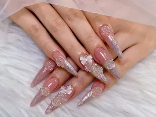 ネイル lucky nail 歌舞伎町のネイルデザイン