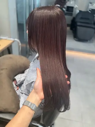 ロング カラー ミオ💎ショート 透ける暗髪のヘアスタイル