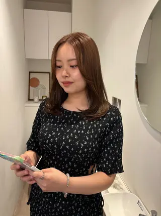 セミロング カラー 透明感カラー🫧 nanohaのヘアスタイル
