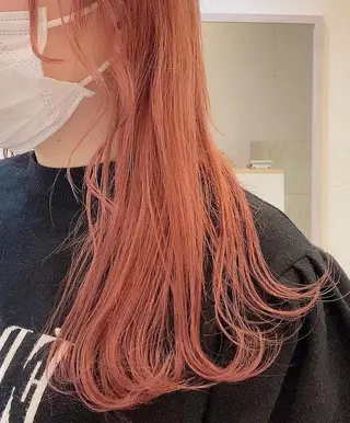 ロング カラー 天神最安値エクステ カラーレイヤーカットのヘアスタイル