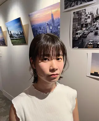 ミディアム カラー robe 田中 実友のヘアスタイル