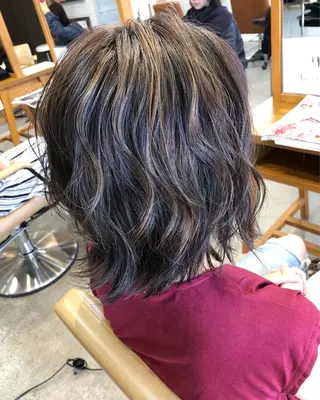 ミディアム 🐈さとう ひさと🐈‍⬛のヘアスタイル