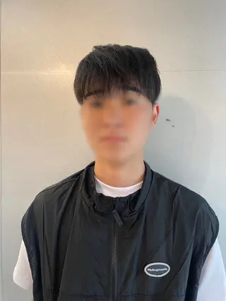 メンズ ウルフカット レイヤーカットのヘアスタイル
