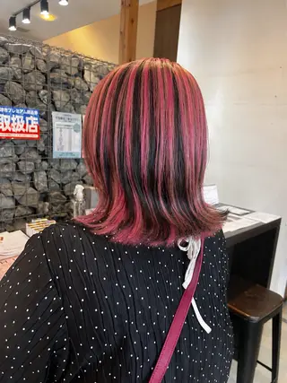 カラー 末廣 結音のヘアスタイル