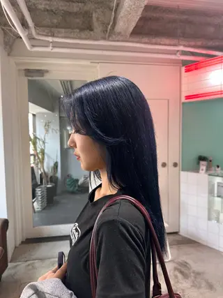 セミロング カラー 🧤高明度ハイトーン 🧤莉音のヘアスタイル