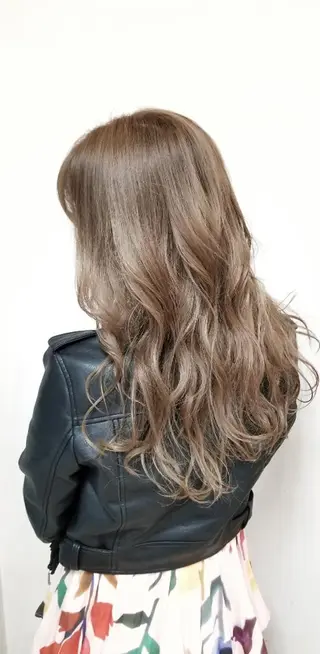 ロング カラー 髪質改善特化美容師 小林和哉のヘアスタイル