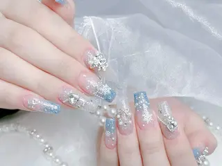 ネイル Mei Salon 長さ出し専門店のネイルデザイン