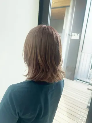 ミディアム カラー 柔め透明感血色カラー 暖色/レイヤー/ゆいのヘアスタイル
