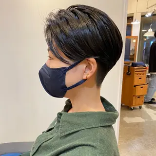 ショート 丸岡 美穂のヘアスタイル