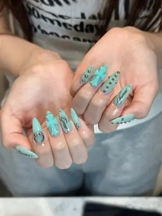 ネイル Eli Eli 新宿のネイルデザイン