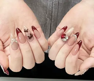ネイル Pure&Rich Nailのネイルデザイン