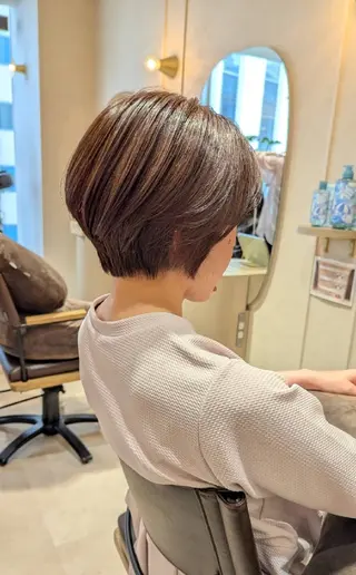 ショート カラー いずみ こずえのヘアスタイル