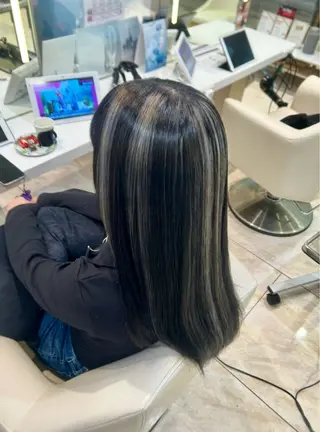 カラー ダメージレス/艶髪 🫧さくら🫧のヘアスタイル