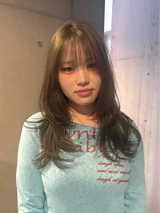 セミロング カラー 韓国レイヤー/透明感 カラー/RIN🎀のヘアスタイル