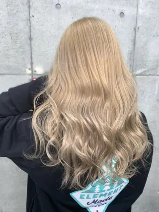 ロング 山田 絵里菜のヘアスタイル
