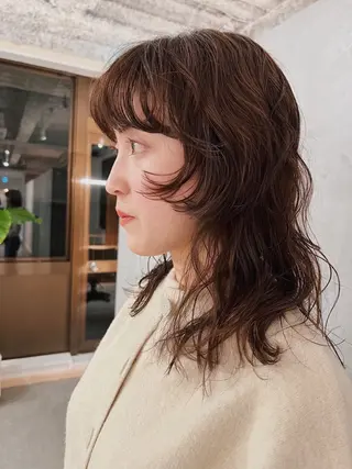 ミディアム パーマ 藤原 怜央のヘアスタイル
