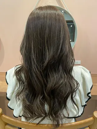カラー ヘアアレンジ REONA🪽✨薬院 レイヤーカット🫧のヘアスタイル