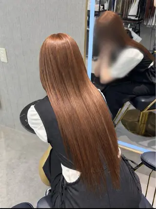 ロング カラー Mana/レイヤー プルエクステブリーチのヘアスタイル