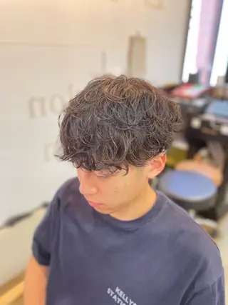 ショート パーマ メンズ シャドウパーマ/縦落 ちパーマ 大久保拓実のヘアスタイル