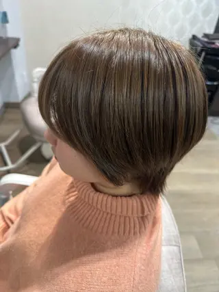 ショート カラー 蒔山 菜夕子のヘアスタイル
